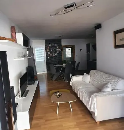 Kvaternik - Stan Apartman Bol