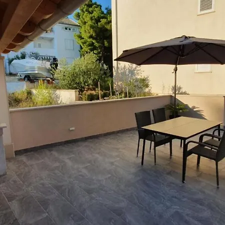 Kvaternik - Stan Apartman Bol